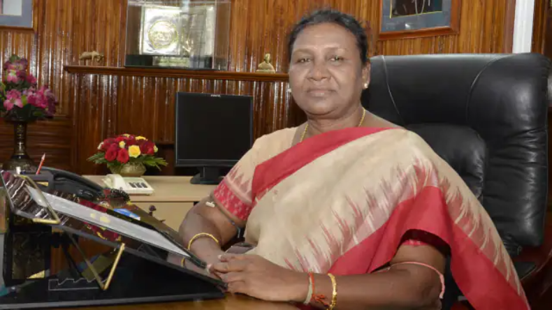 राष्ट्रपति चुनाव: कांग्रेस ने NDA प्रत्याशी द्रौपदी मुर्मू की चुनाव आयोग में की शिकायत