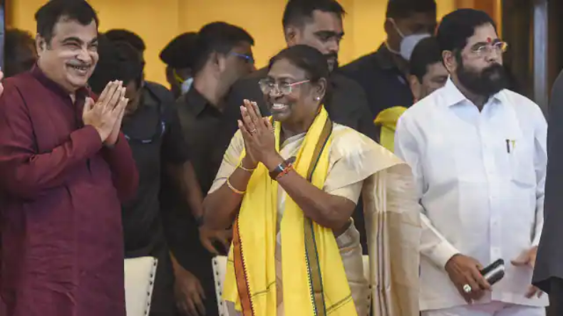 Presidential Election: कांग्रेस अध्यक्ष सोनिया गांधी ने नवनिर्वाचित राष्ट्रपति द्रौपदी मुर्मू को दी जीत की बधाई, जल्द मिलने की जताई उम्मीद