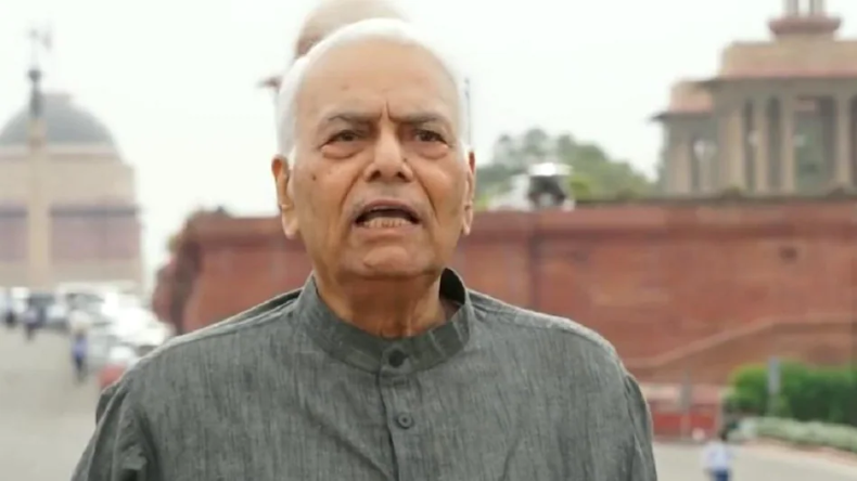 राष्ट्रपति चुनाव: जमकर हो रही क्रॉस वोटिंग, पवार, सोनिया और अखिलेश नहीं संभाल पाए अपना खेमा