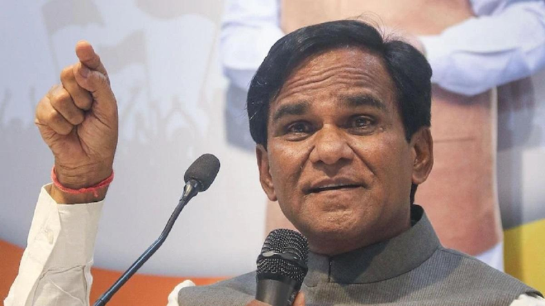 Patra Chawl Scam: ईडी दफ्तर पहुंची संजय राउत की पत्नी वर्षा राउत, पात्रा चॉल में होगी पूछताछ