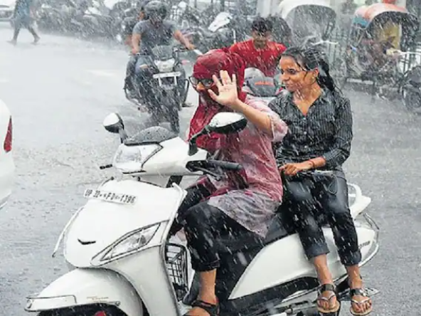 Weather News : प्रदूषण और धुंध में खोई दिल्ली, जानिए बाकी राज्यों के मौसम का हाल