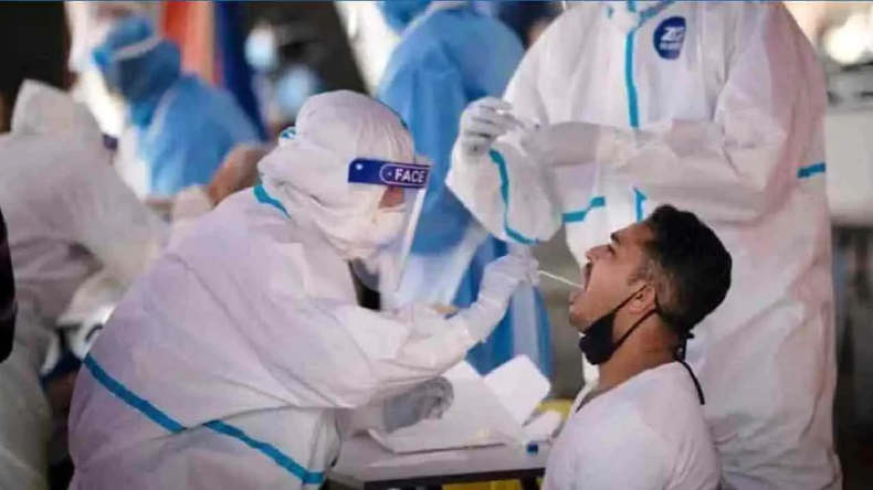 India Corona Update: पिछले 24 घंटे में सामने आए कोरोना के 5880 नए एक्टिव केस, 14 मरीजों की मौत