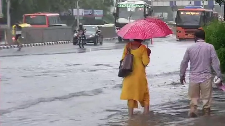 eastern india: दिल्‍ली में बादल छाए रहने, पूर्वी भारत में अगले 24 घंटों के दौरान भारी बारिश का अनुमान