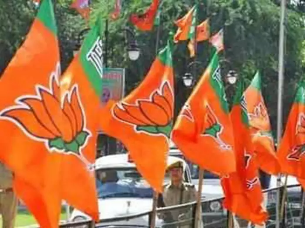Maharashtra political crisis: NCP के सभी बागी विधायकों को 5 जुलाई तक का अल्टीमेटम