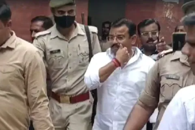 Lakhimpur Kheri Case: आशीष मिश्रा को SC से मिली राहत, मां-बेटी की देखभाल के लिए सशर्त जमानत