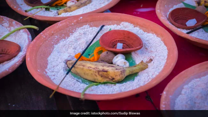 Krishna janmashtami 2022: लड्डू गोपाल को बेहद प्रिय हैं ये 5 चीजें, पूजा में जरूर करें शामिल