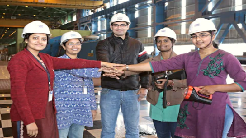 Sarkari Naukri: जज के पदों पर नौकरी करने के लिए करें ये काम, वेतन 44000 से शुरू