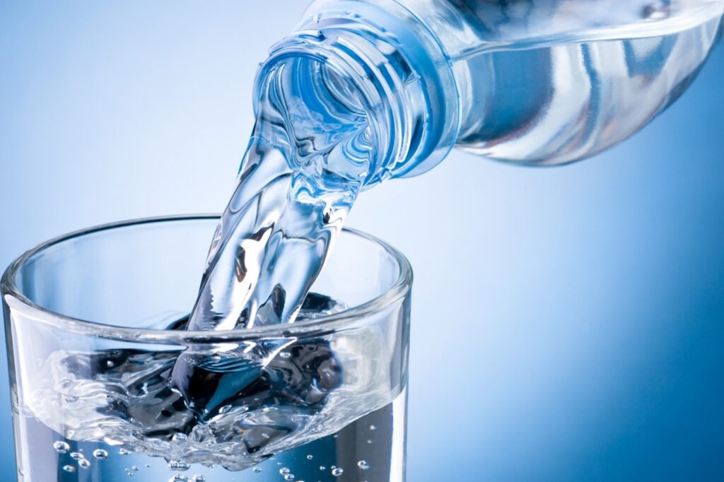 Health Tips: आपका वजन दूध पीकर भी हो जाएगा कम, जानिए कैसे पीना चाहिए दूध