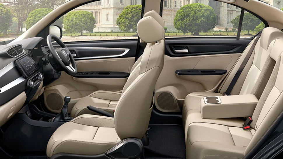 Tata Tiago EV Launch : ये है देश की सबसे सस्ती इलेक्ट्रिक कार, जानिए दाम और फीचर्स
