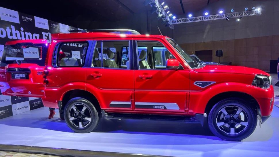 नए वेरिएंट में आ रही Mahindra Bolero, लीक हुई तस्वीर