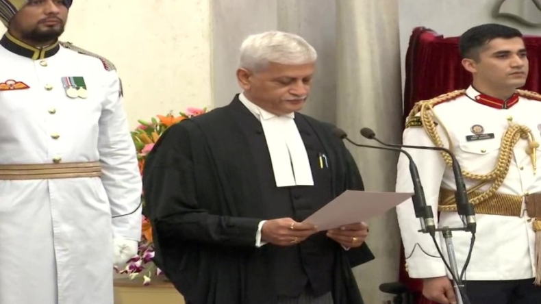 CJI Uday Umesh Lalit: भारत के 49वें मुख्य न्यायाधीश बने यूयू ललित, जानिए उनके बारे में सबकुछ