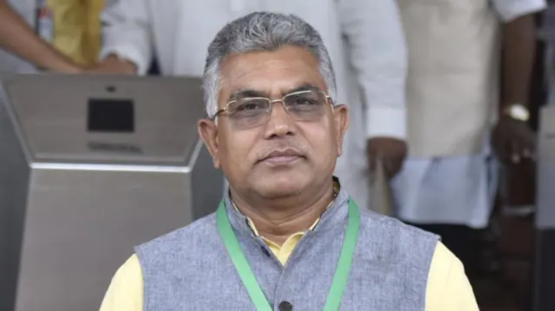 UP : स्टेट बैंक के तत्कालीन शाखा प्रबंधक समेत अन्य कर्मचारियों पर एफआईआर