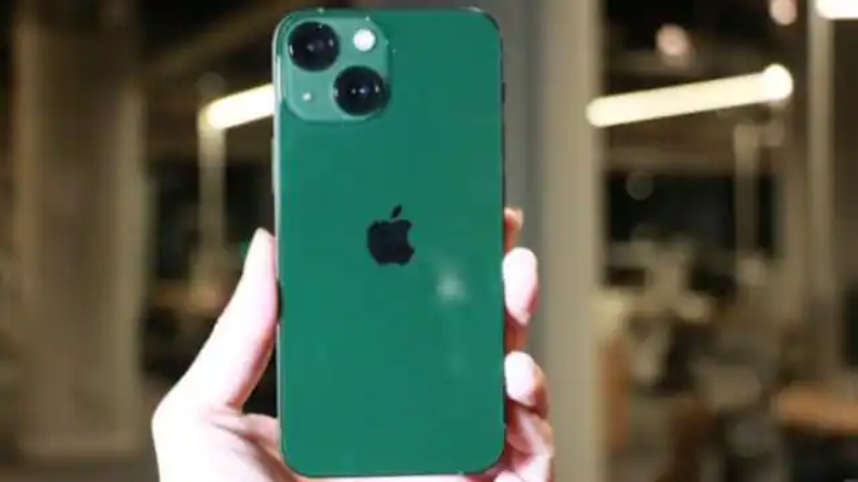 Iphone 14 के आने से पहले सस्ते हुए iphone 12 और 13, देखें प्राइस