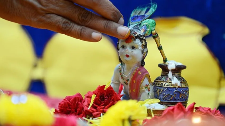 जन्माष्टमी 2024: भगवान श्री कृष्ण के 5251वें जन्मोत्सव पर जानें कब है पूजा का शुभ मुहूर्त