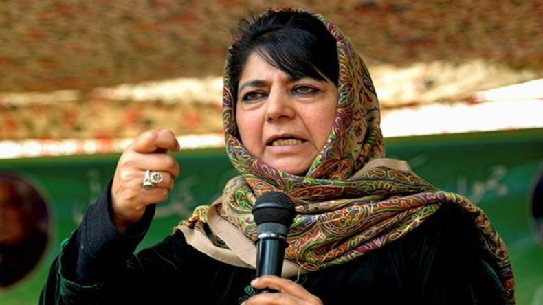 Jammu & Kashmir: बाहरी लोगों को वोट देने के अधिकार पर भड़के कश्मीरी नेता, जानिए किसने क्या कहा