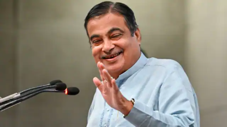 अरविंद केजरीवाल पर बरसे अन्ना हजारे, कहा- सत्ता के नशे ने अंधा..