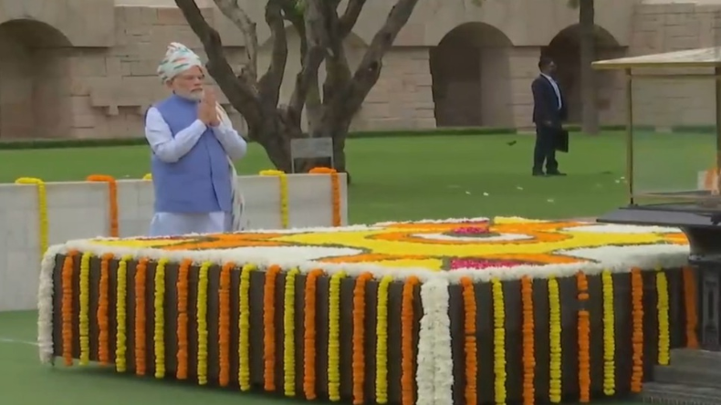 Independence Day 2022: लालकिले की प्राचीर से बोले पीएम मोदी, ‘आज सावरकर और अंबेडकर को याद करने का दिन’