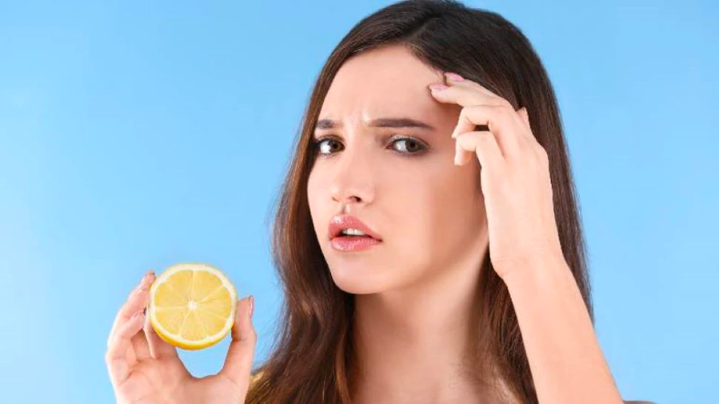 Health Tips: सर्दियों के मौसम में किसी टॉनिक से कम नहीं है नींबू-लौंग का पानी, जानें इसके फायदे