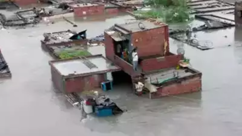 उत्तराखंड में बरसात ने मचाई तबाही, पीएम मोदी ने सीएम से फोन पर की बात, नुकसान का लिया जायजा