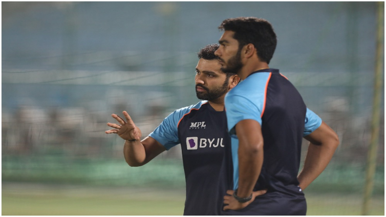 IND vs WI: दूसरे टी-20 मुकाबले में कप्तान रोहित करवाएंगे इन खिलाड़ियों की वापसी! टीम में होंगे बड़े उलटफेर
