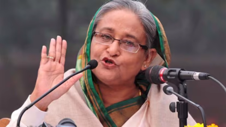 West Bengal: ममता बनर्जी का पीएम मोदी पर निशाना, कहा- ‘क्या मैं आपकी बंधुआ मजदूर हूं?’