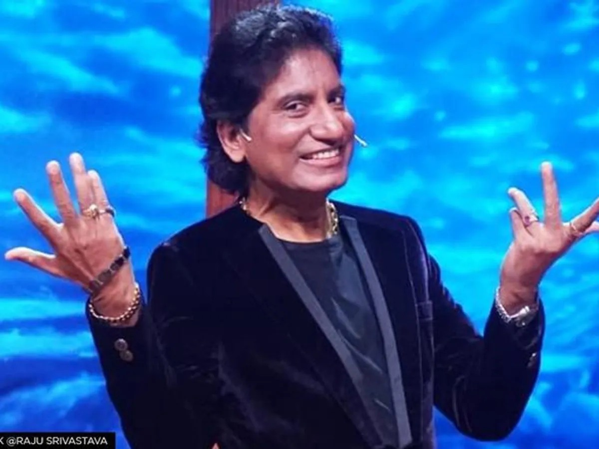 Hostel Daze के टीजर ने किया भावुक, आखिरी बार दिखे Raju Srivastav