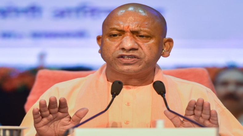 नोएडा: बैंक्वेट हॉल के तेज म्यूजिक से सोसायटी वाले परेशान, पुलिस से लगाई गुहार