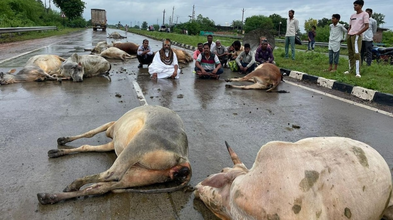 सिस्टम से हारकर पिता ने की आत्महत्या, दिव्यांग बेटी को बचाने के लिए कई बार किया रक्तदान लेकिन…