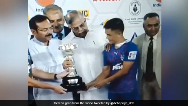 भारतीय फुटबॉल टीम के कप्तान सुनील छेत्री ने लिया संन्यास, इस टीम के खिलाफ खेलेंगे आखिरी मैच