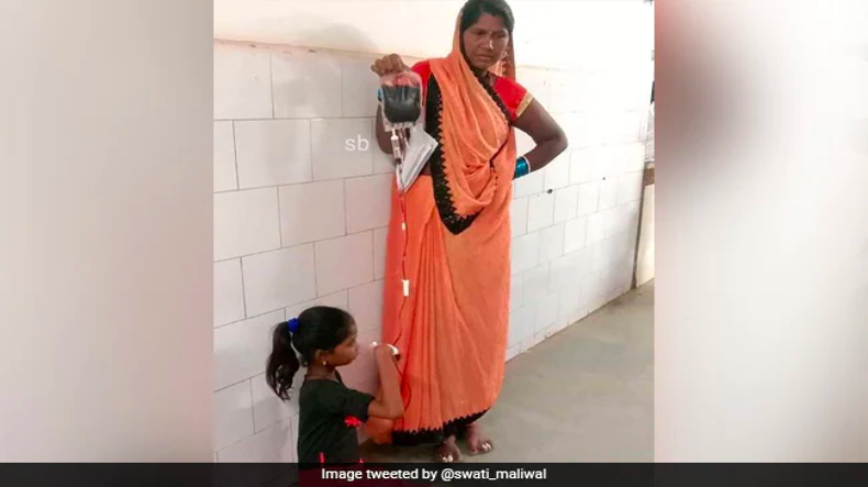 Son Killed Mother: 17 साल के बेटे ने पिता की लाइसेंसी बंदूक से की हत्या; खुद पुलिस को बुलाया मां प्यार नहीं करती….सीने में गोली मारी