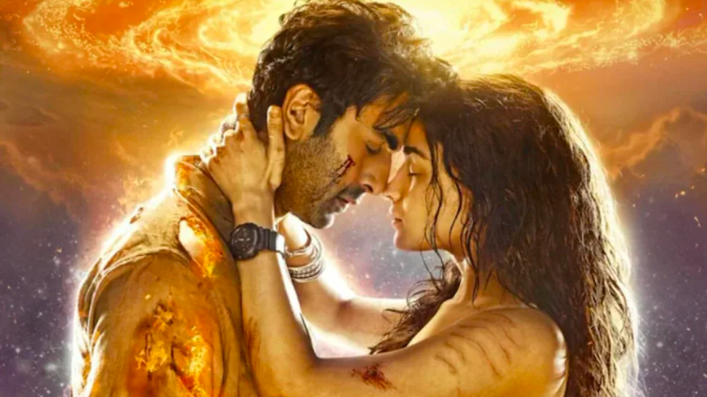 Brahmastara : पहली बार फिल्म की कमाई में गिरावट, किया बस इतने का बिज़नेस