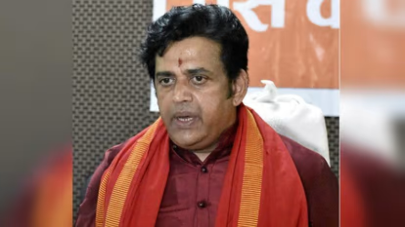 “जिन कंधों पर खेला, आज उन्हें अपने कंधों पर उठाया” भाई के निधन के बाद भावुक हुए रवि किशन