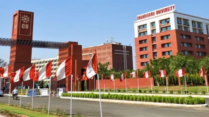 पीएम मोदी की सुरक्षा में चूक मामले में पंजाब सरकार ने 7 पुलिसकर्मियों को किया सस्पेंड