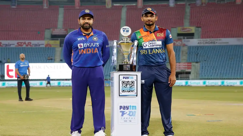 IND vs PAK: आज पाकिस्तान से भिड़ेगी रोहित सेना, जानें दोनों टीमों की संभावित प्लेइंग इलेवन