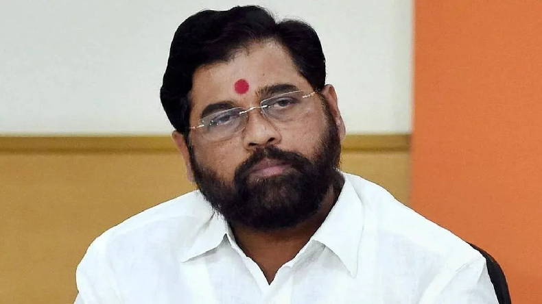 शरद पवार की तारीफ में CM शिंदे ने बांधे पुल , बोले- उनके योगदान को नहीं कर सकते नजरअंदाज