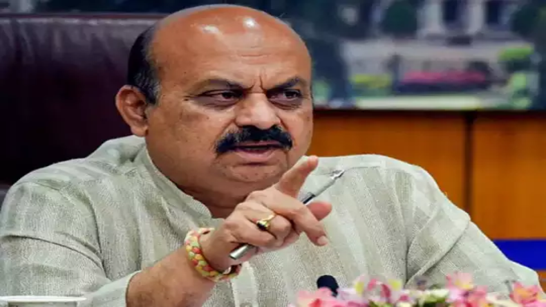 कर्नाटक: बीएस येदियुरप्पा के घर पर बीजेपी नेताओं की बैठक, सीएम बोम्मई भी है मौजूद