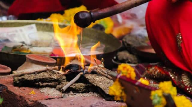 इस मंदिर में एक साथ नहीं जा सकते पति-पत्नी, भूलकर भी न करें ये गलती, जानें इसके पीछे का रहस्य!