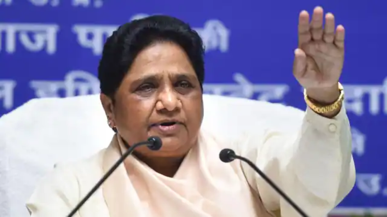 ‘मोदी की गारंटी है हर घर नल से जल’, समीक्षा बैठक में बोले सीएम योगी