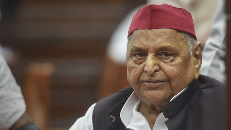 पिता मुलायम के निधन पर भावुक हुए अखिलेश, कहा- आज पहली बार लगा…