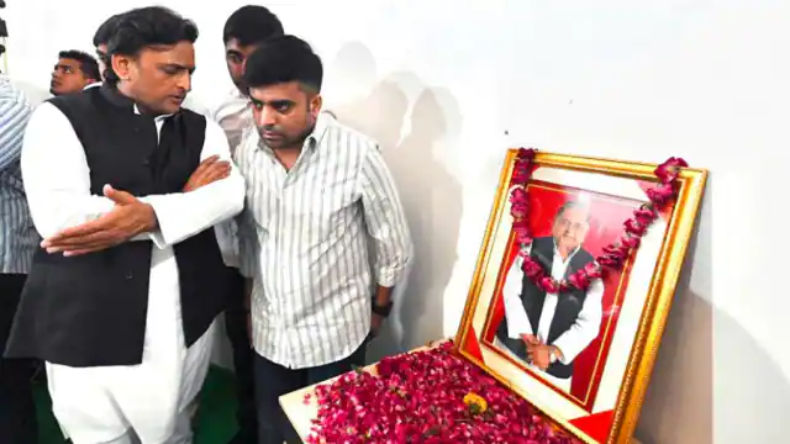 आजम को जेल में ही निपटाना चाहते थे अखिलेश! पुराने दोस्त ने कैमरे पर सारी पोल खोल दी