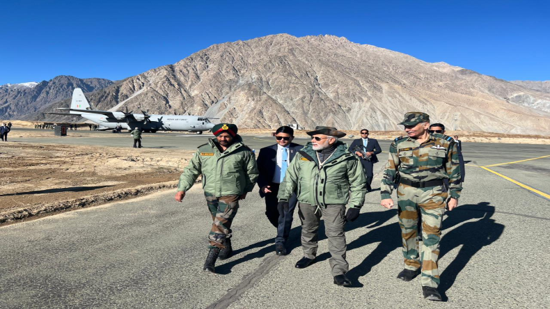 PAK ने फिर अलापा कश्मीरी राग, मोदी के बयान पर बिलबिलाया पड़ोसी