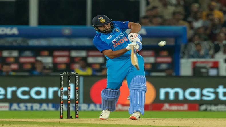 Ind vs Aus: रोहित शर्मा ने खेली कप्तानी पारी, लेकिन शतक जड़ने से चूके