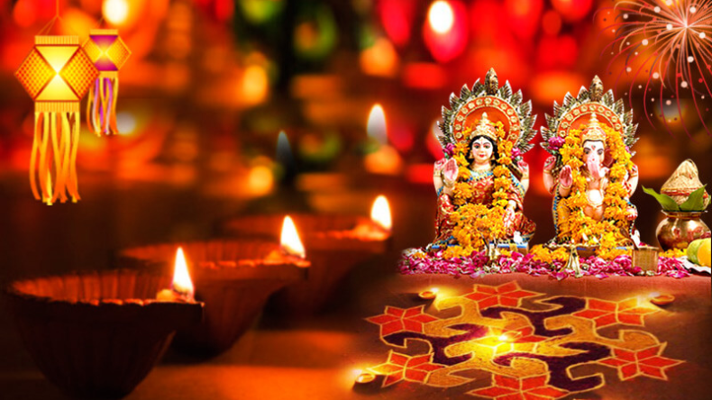 Phulera Dooj 2024: पाना चाहते हैं वैवाहिक जीवन में खुशियां, तो फुलेरा दूज पर इस विधि से करें श्री राधा-कृष्ण की पूजा