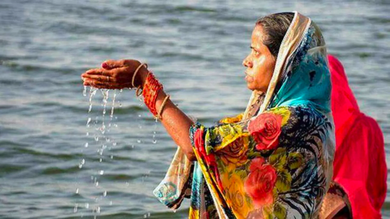 छठ का अंतिम दिन कल, जानें आपके शहर में कब दिया जाएगा सूर्य को अर्घ्य
