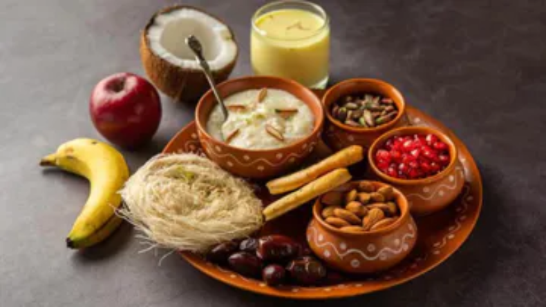 Karwa Chauth पर ये गलतियां पड़ सकती हैं भारी, जानें पूजा मुहूर्त