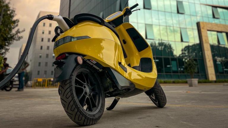 साइकिल के दाम पर मिलेगा Ola Electric स्कूटर, जानें कितनी होगी कीमत?