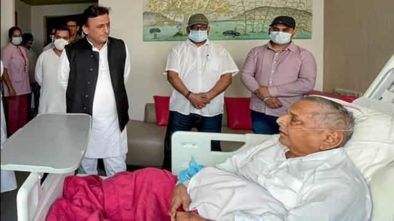 गेस्ट हाउस कांड के बाद जब फ्लाइट में हुआ मायावती और नेता जी का मिलन