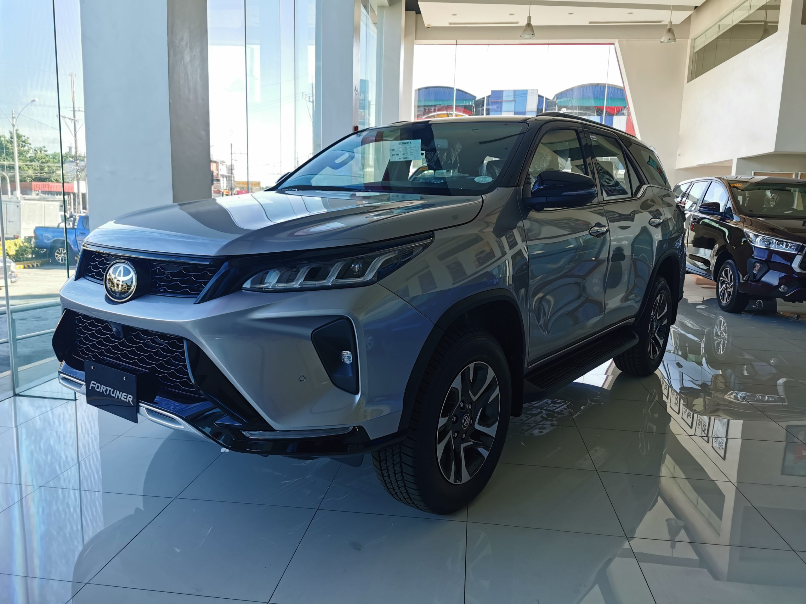 Upcoming Diesel SUV: ये कंपनियां डीजल इंजन के साथ लॉन्च कर सकती हैं सात सीटों वाली चार एसयूवी
