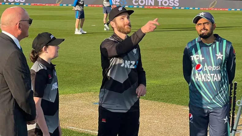 IND vs NZ: हैदराबाद में खेला जाएगा न्यूजीलैंड के खिलाफ पहला वनडे, ऐसी है वेदर-पिच रिपोर्ट