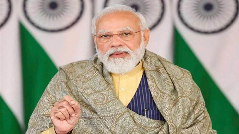 PM मोदी का टेस्टिंग और जीनोम सिक्वेंसिंग पर जोर, भीड़भाड़ वाली जगहों से बचने की दी सलाह